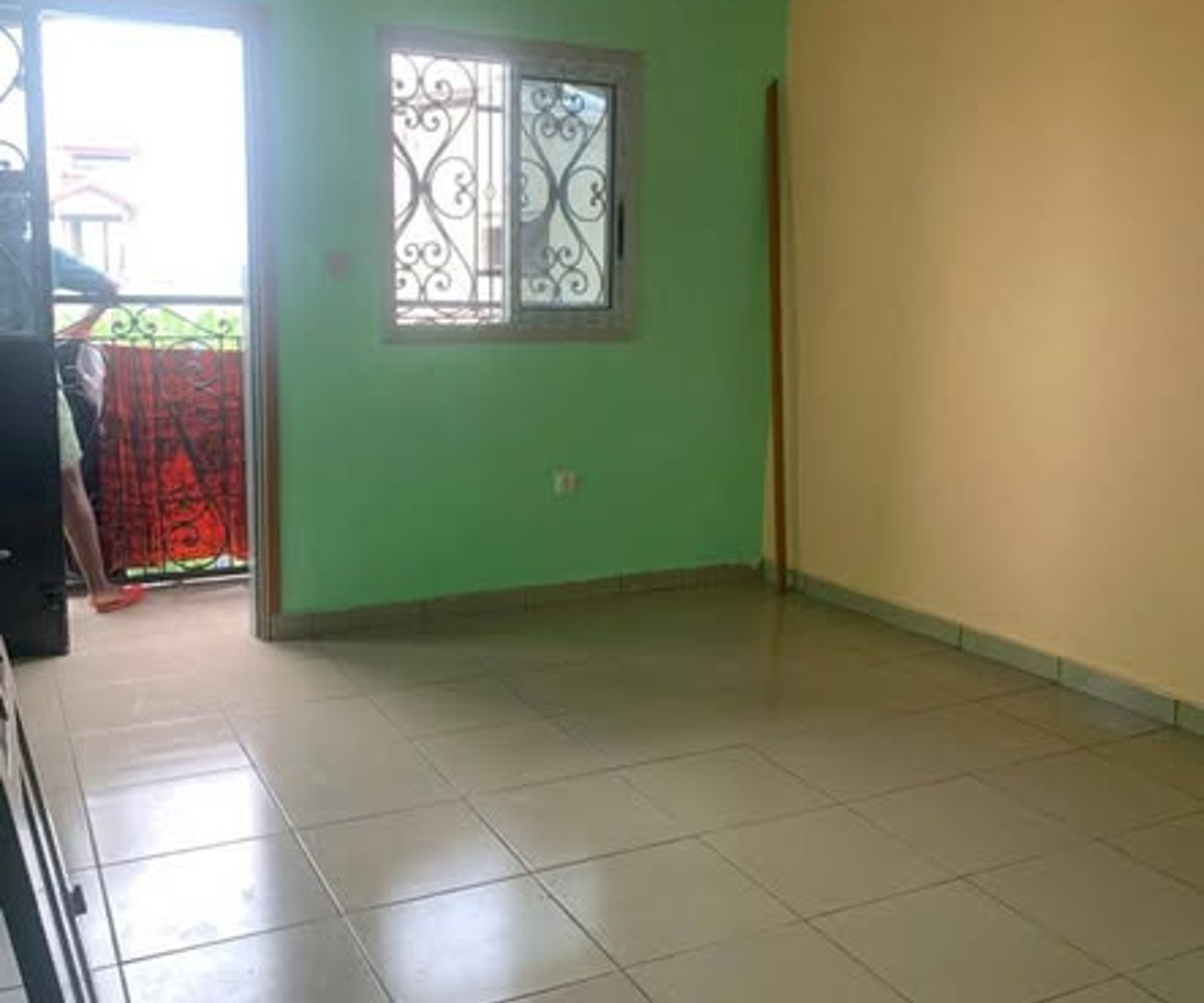 Studio moderne à Village, Douala - 50 000 XAF/mois