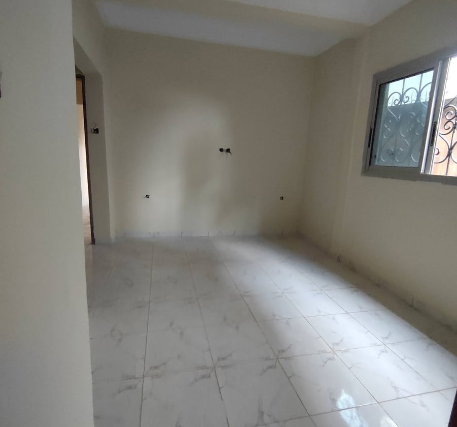 Appartement 3 chambres à louer à Yaoundé Omnisport