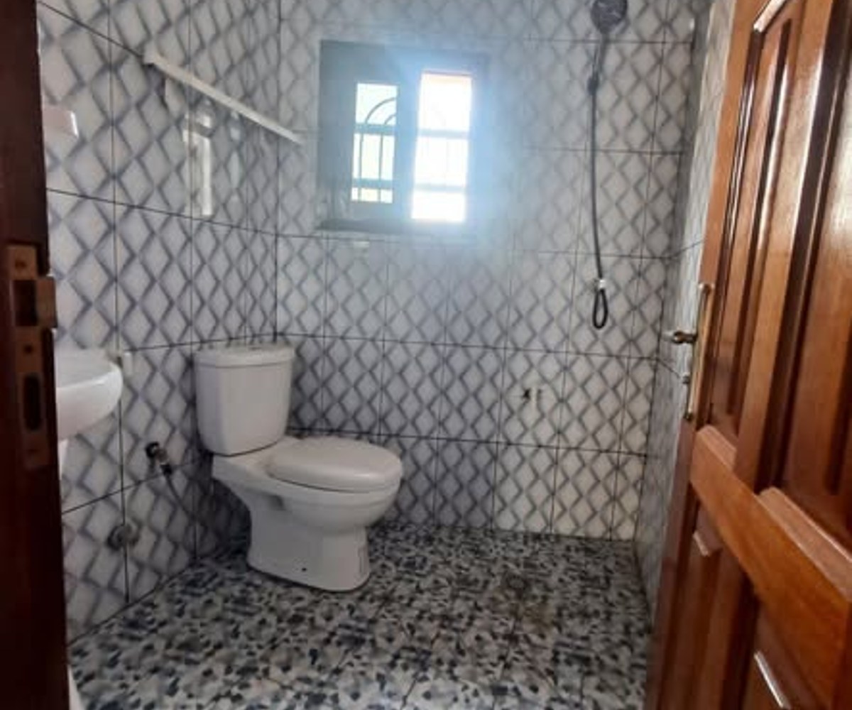 2 studios bon standing à louer - Ngousso