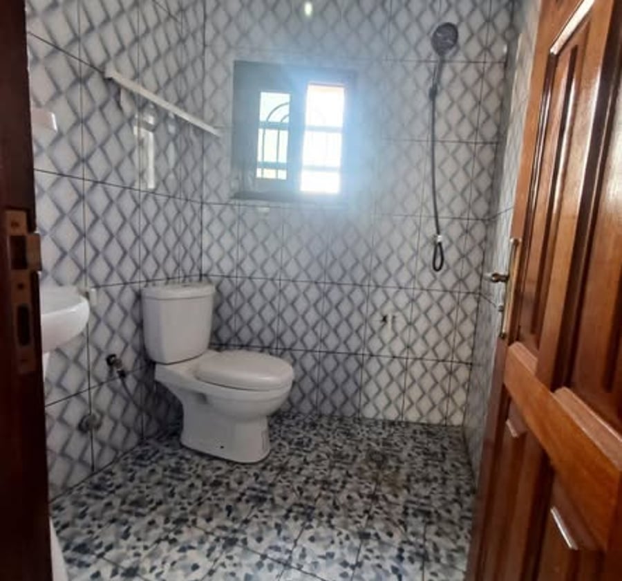 2 studios bon standing à louer - Ngousso