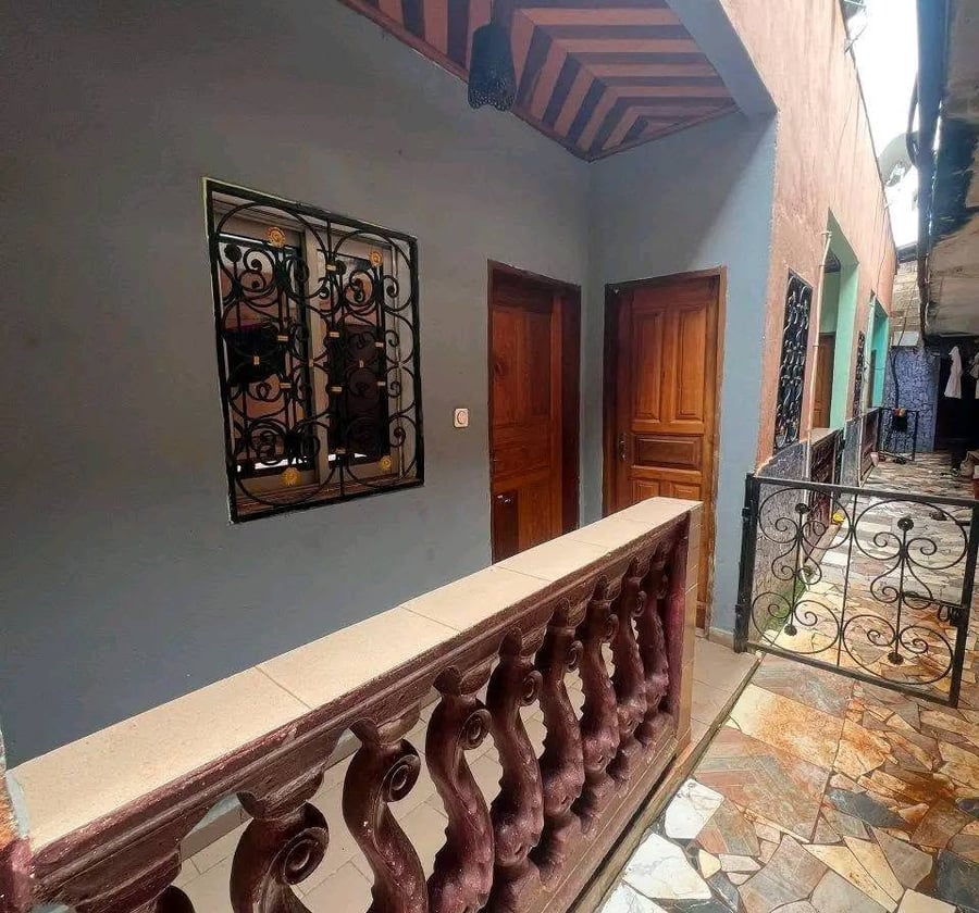 Studio moderne à louer à Biyem-Assi, Yaoundé