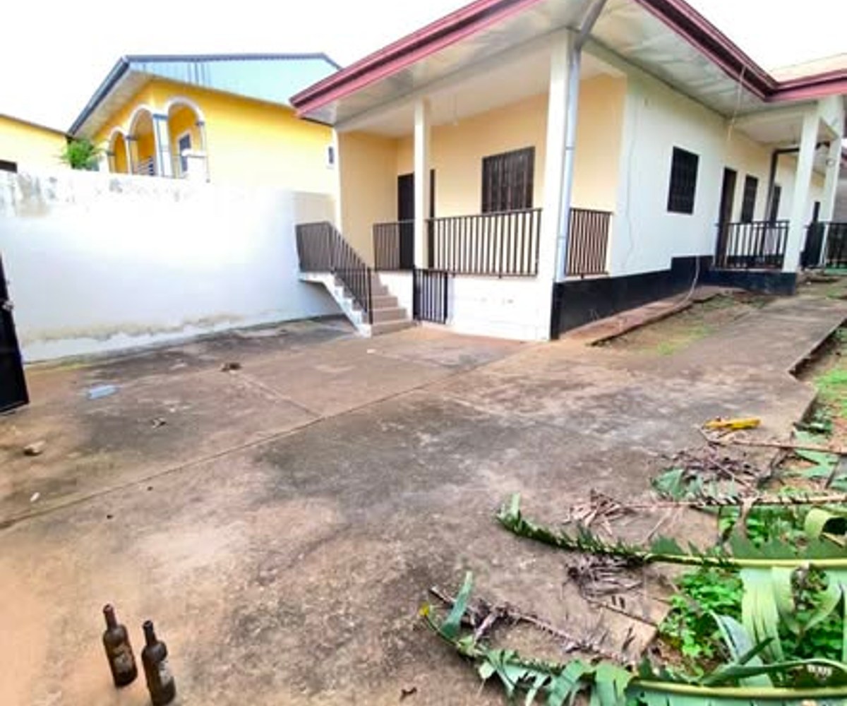 Villa à louer à Odza (Mbog Abang)
