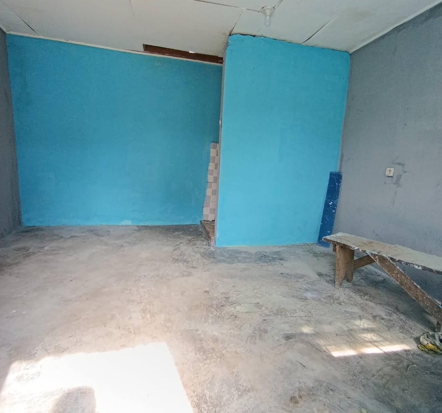 Grande chambre moderne à louer - PK 13, Douala