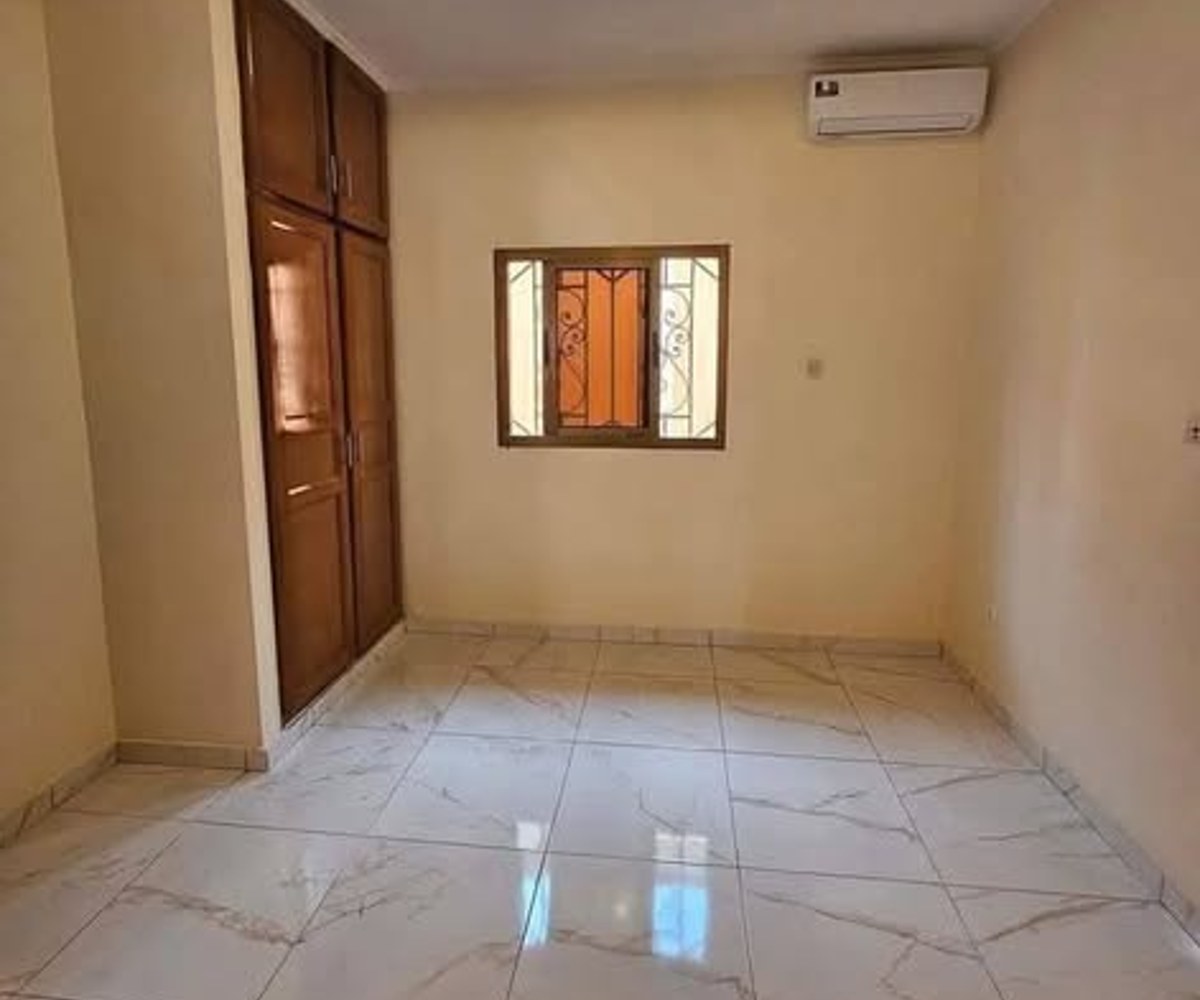 Studio bon standing – TSF, Douala
