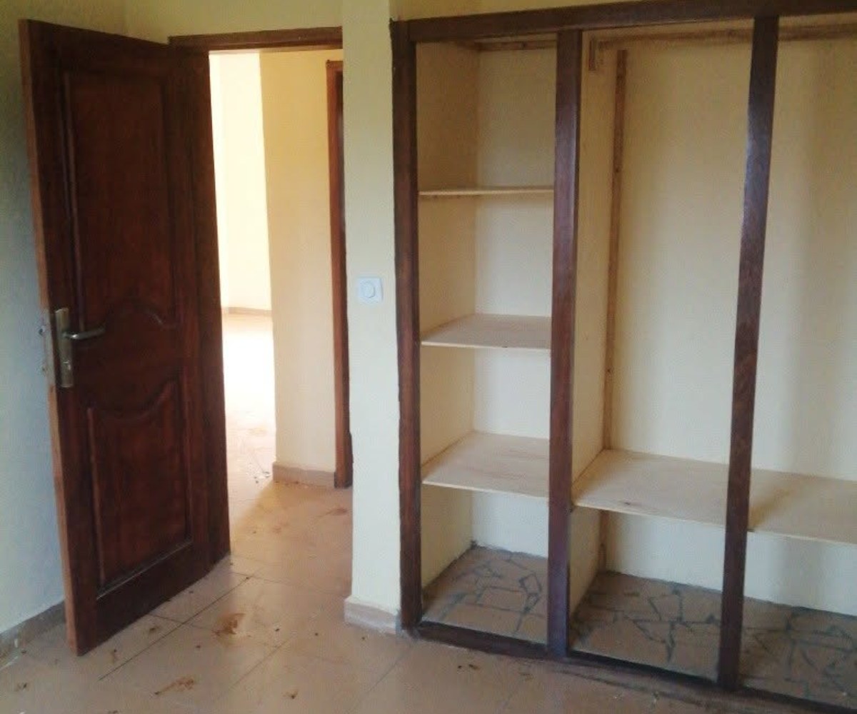 Appartement moderne 3 chambres à louer - Bocom Nkozoa, Yaoundé