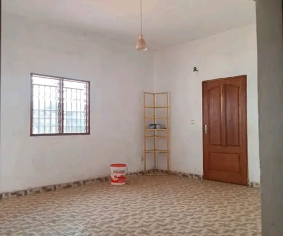 Appartement 2 chambres à louer à Mvan