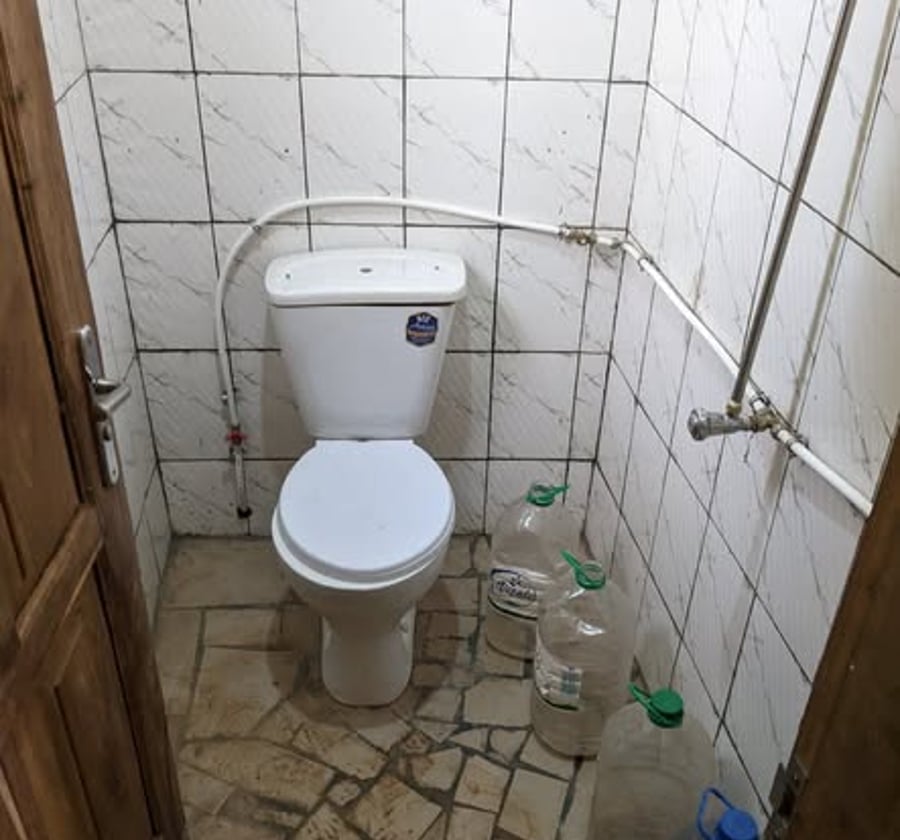 Vaste chambre moderne à louer au Rond Point Damas
