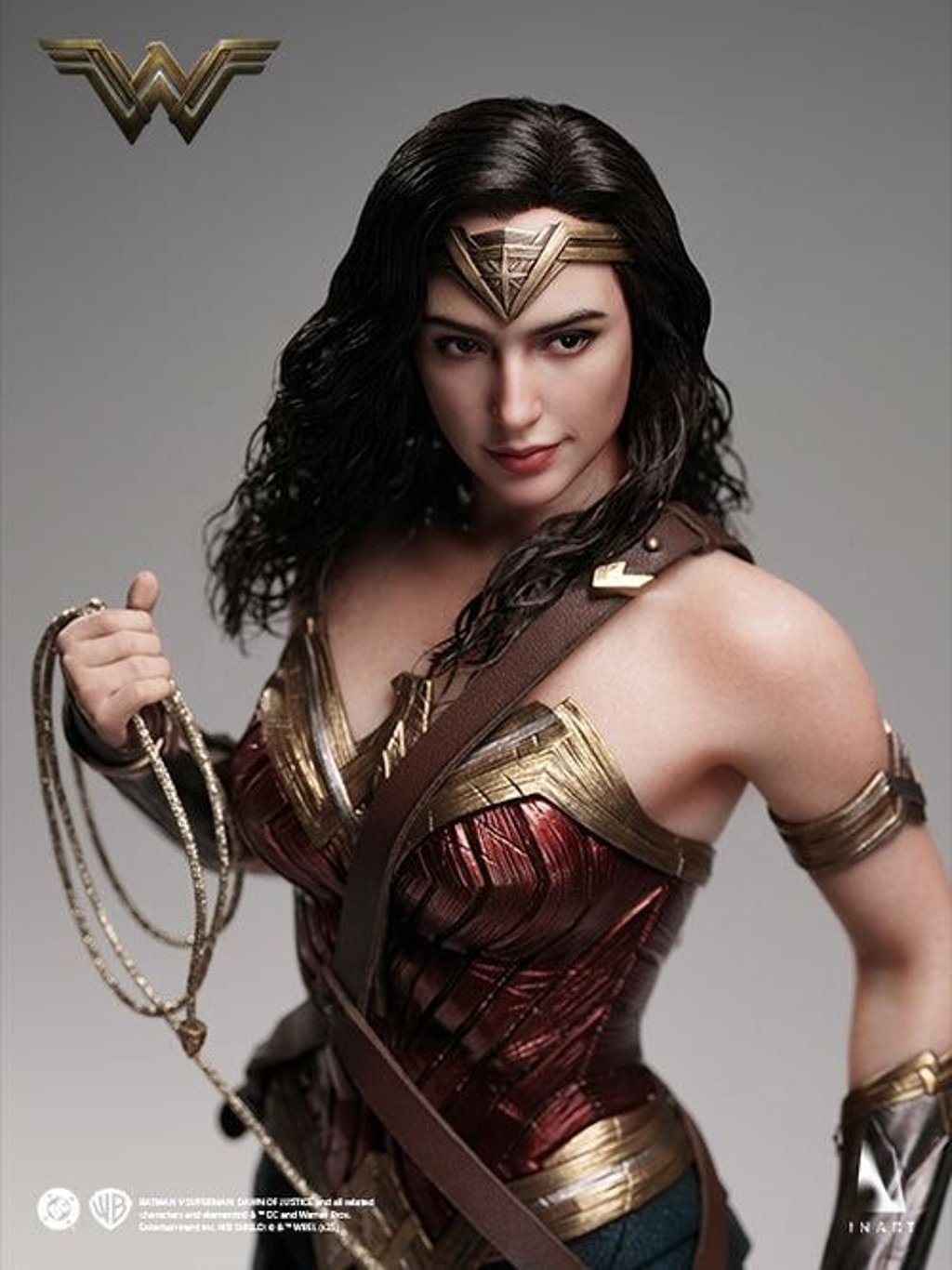 Wonder Woman - Batman V Superman Dawn of Justice Escala 1:6 por InArt