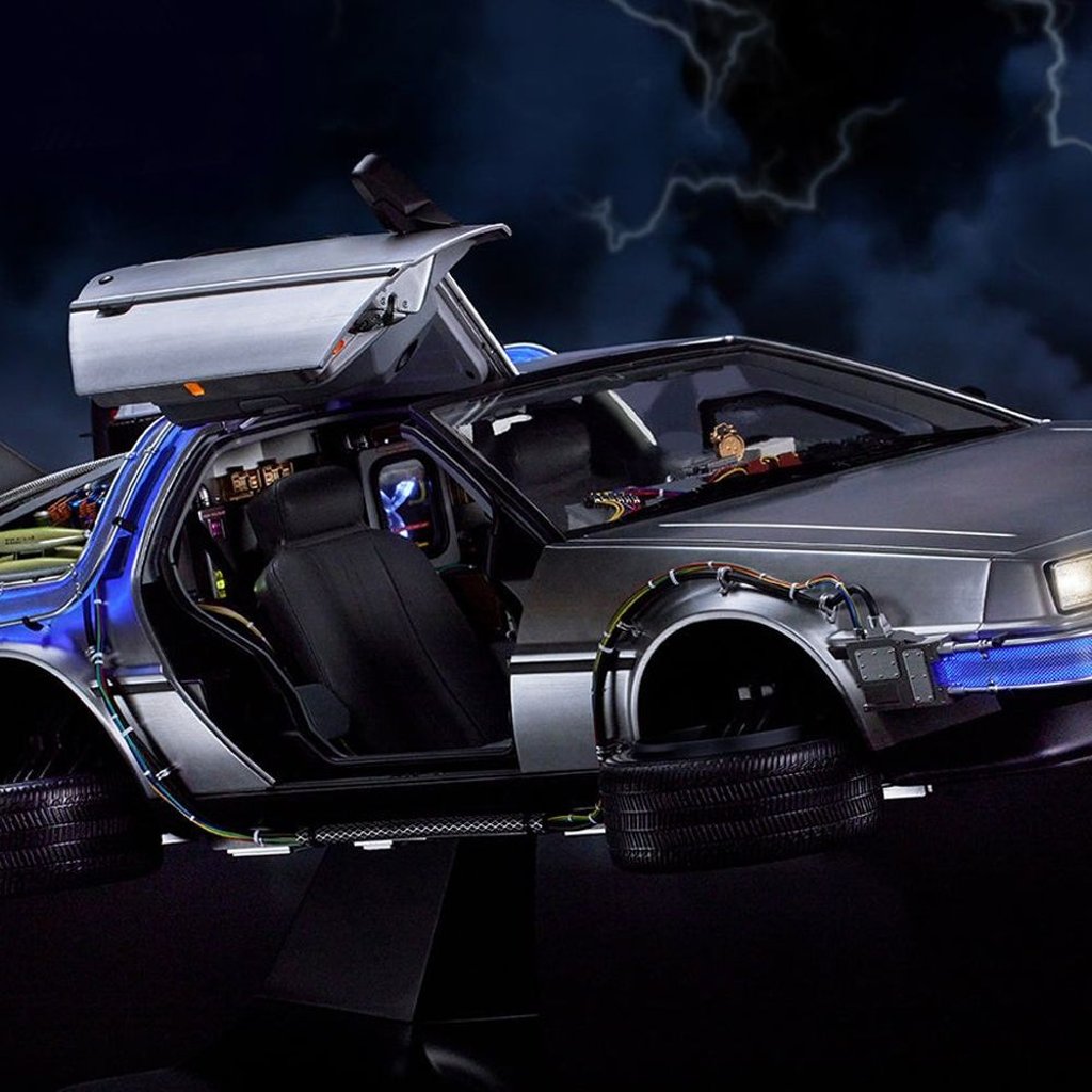 DeLorean - Volver al Futuro 2 Escala 1:6 por Blitzway