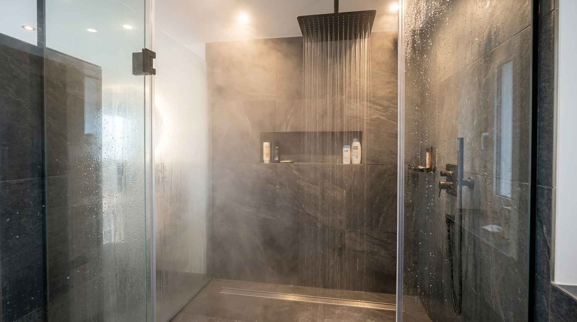 Legionella: Warum heißes Wasser allein nicht schützt