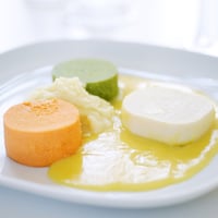 Sooft Meals Porsjonspakke Hvit Fisk med Grønnsaker og Saus 295 G Delikat Moset Mat