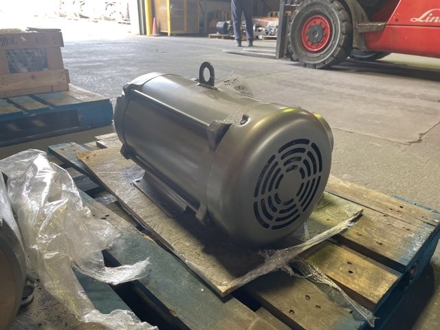 135b5bf1-3bc4-4655-ecfe-7c3a39e5de00