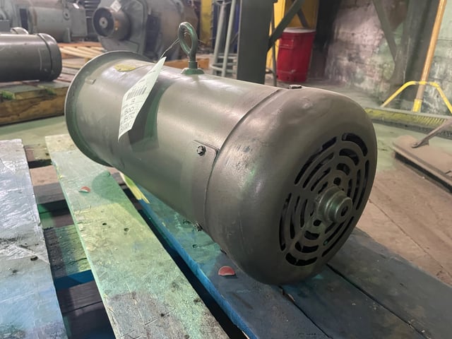 15399bc4-9893-4930-d53f-98ba1bc3a100