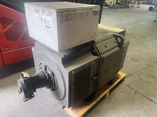 1fde0a03-6d09-47af-2cad-37fe19befc00
