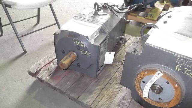 reliance 30 hp 900 rpm lc2512atz dcmotors 70121