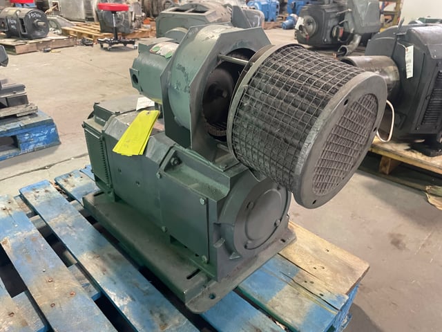 56792ad7-6a2a-411c-c0c0-590815fb3200