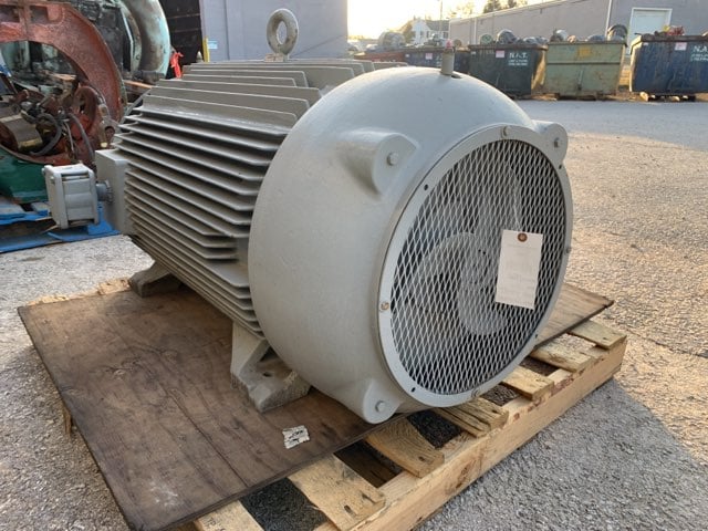 83e471de-2fa8-466d-27fa-3a7b063ff100
