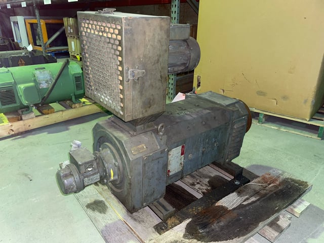 9f56b468-8d0e-4dc1-da1f-2bbf189d8300