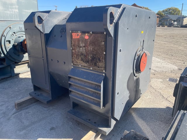 cc9befaa-000b-4537-6f98-193b82a10400