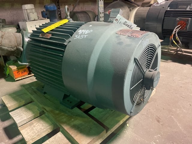 cf7bfb24-e612-49f3-fdc3-70ef612c0d00