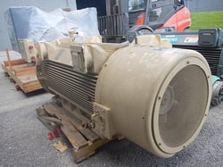 e4628bf6-74a0-4d7b-198d-bdc3a36d5d00