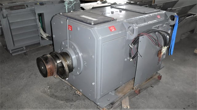 f55550da-85ac-4dcf-efdd-ed8d2d42a800