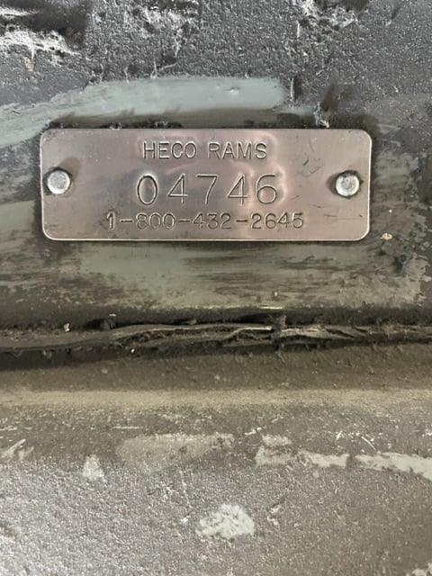 fcabc925-acc3-42e1-18f2-6f2bea396000