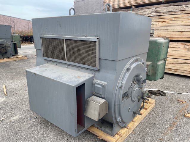 fd77e7d2-6400-4dfa-0817-f4226683a400