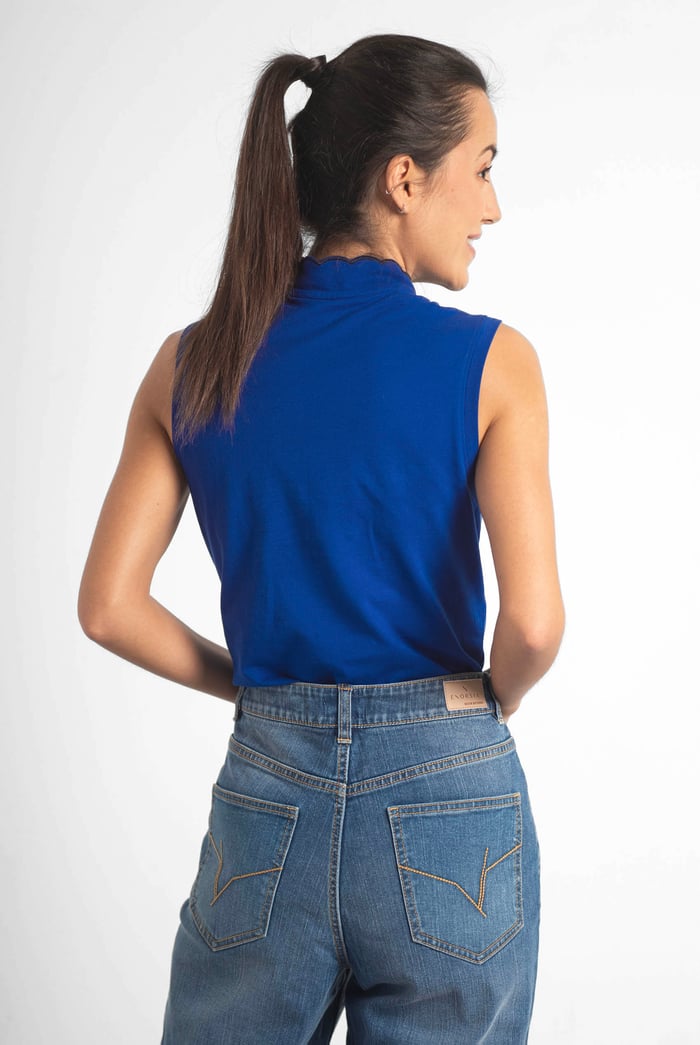 Womens Regular Fit Sleeveless Pique Polo