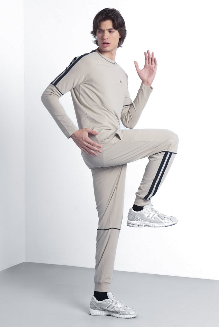 Stretch Jersey Long Sleeve Tee And Jogger Set