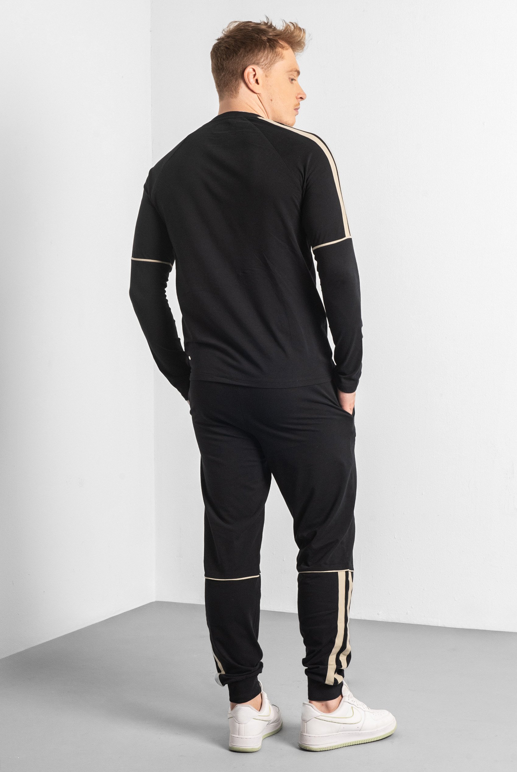 Stretch Jersey Long Sleeve Tee And Jogger Set