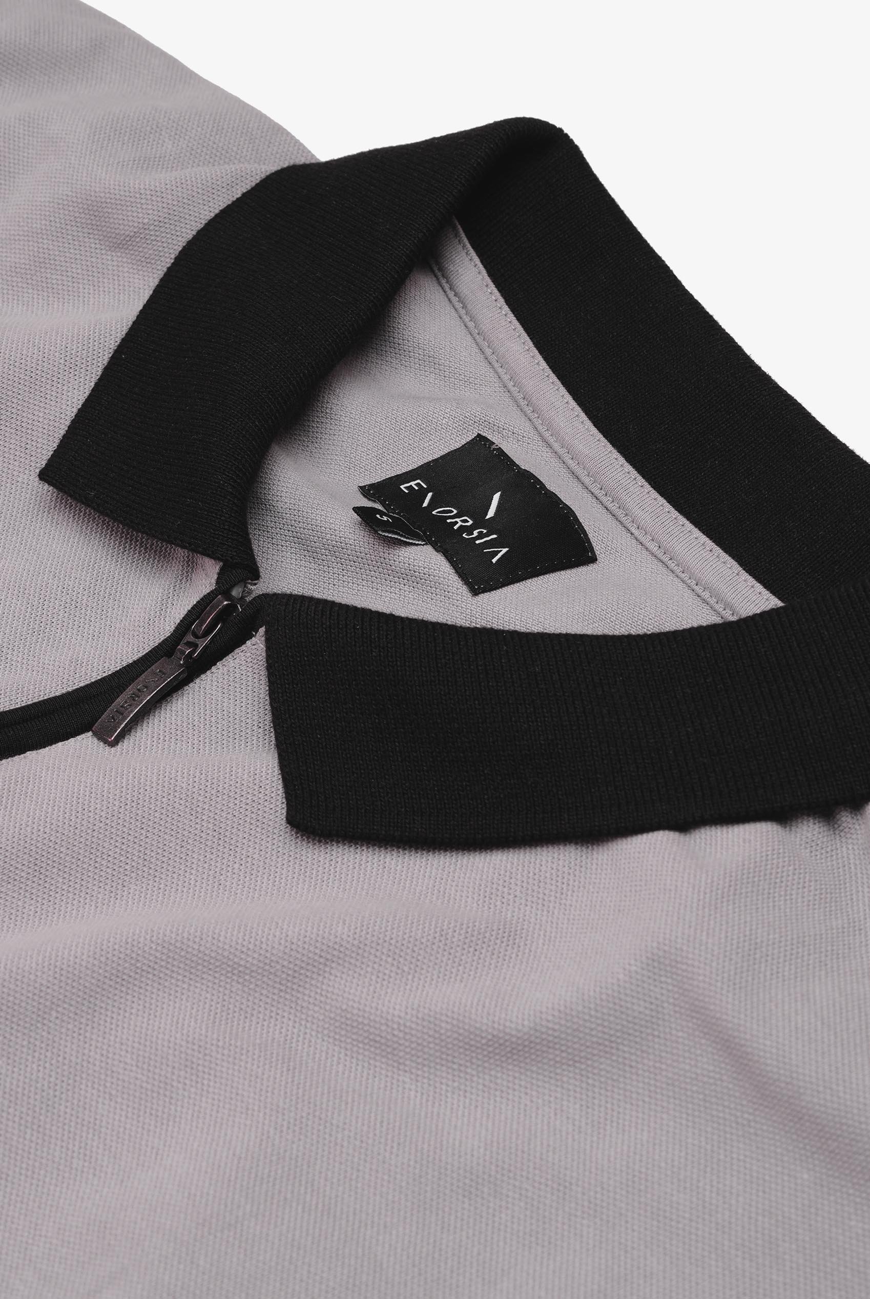 Contrast Collar Zip-Up Polo Shirt