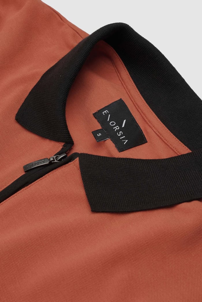 Contrast Collar Zip-Up Polo Shirt