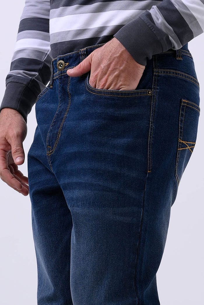 Mens Relaxed Straight Fit Jeans