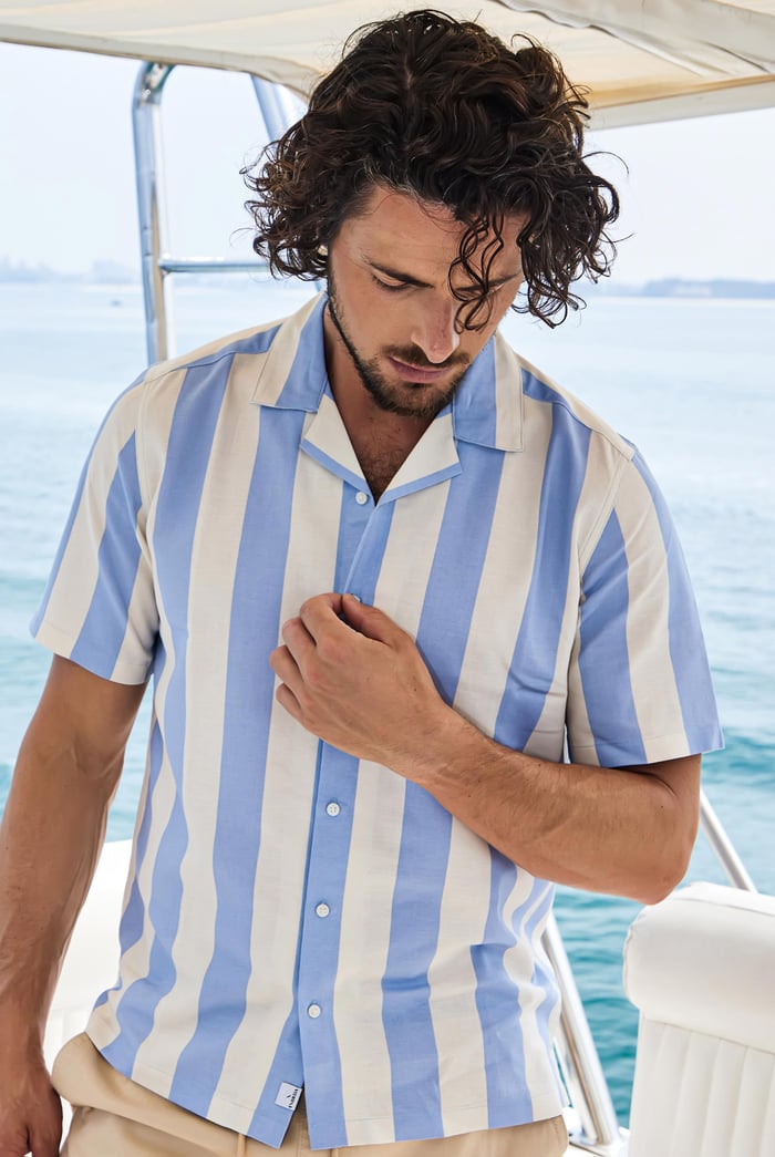 Revere Collar Short Sleeves Shirt