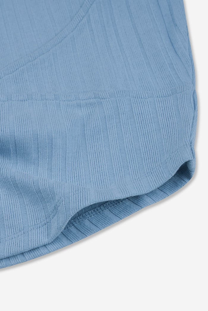 Sleeveless Curve Hem Workout Top