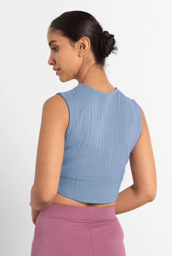 Sleeveless Curve Hem Workout Top