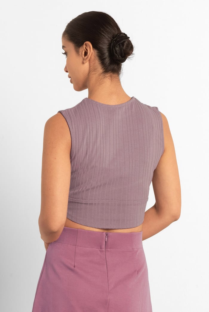 Sleeveless Curve Hem Workout Top