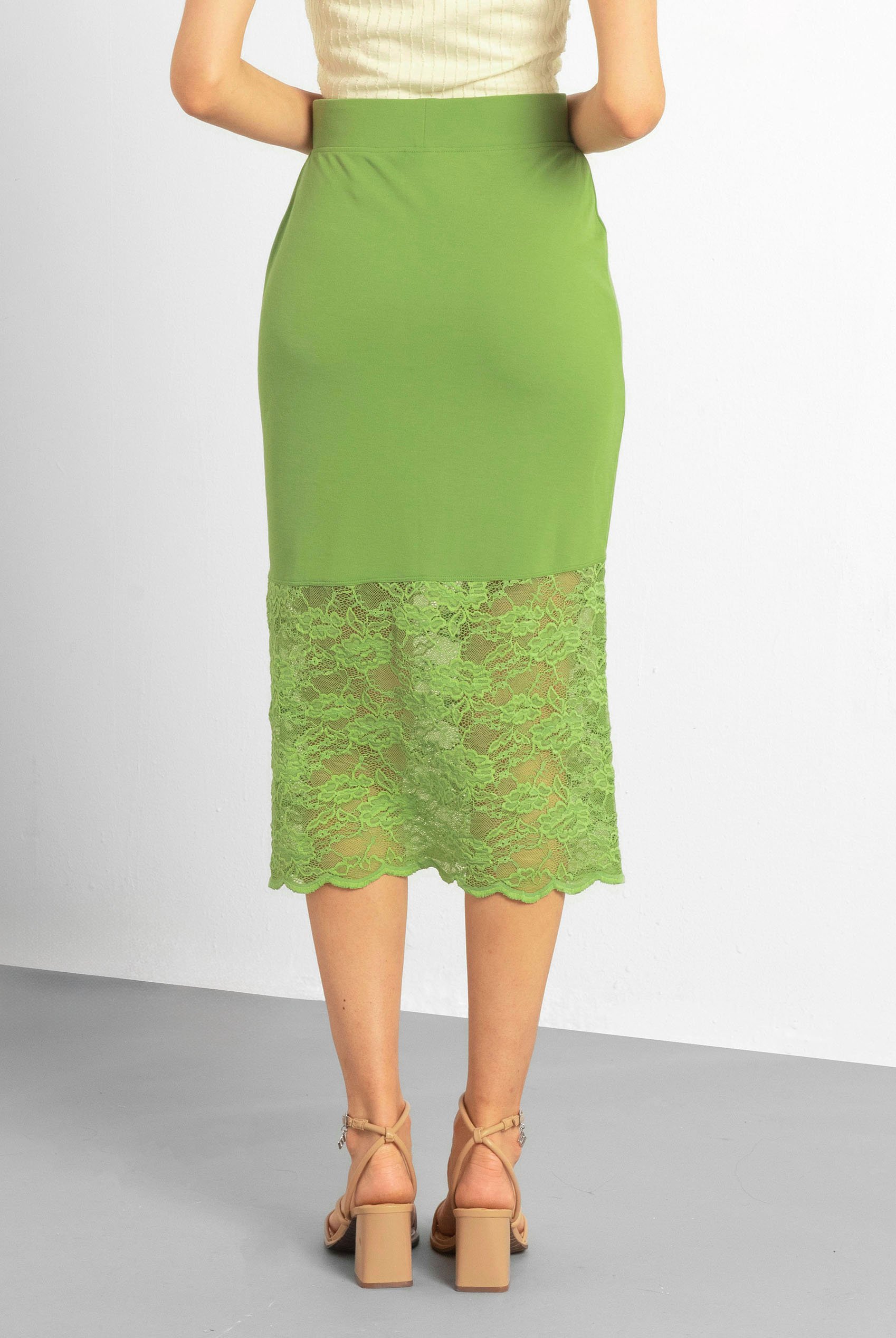 Lace Tiered Button Detail Midi Skirt