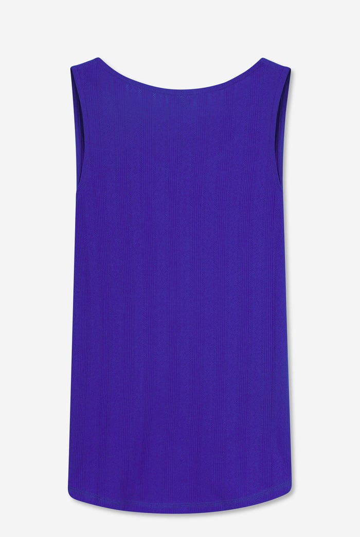 Textured Sleeveless V-neck Tank Top