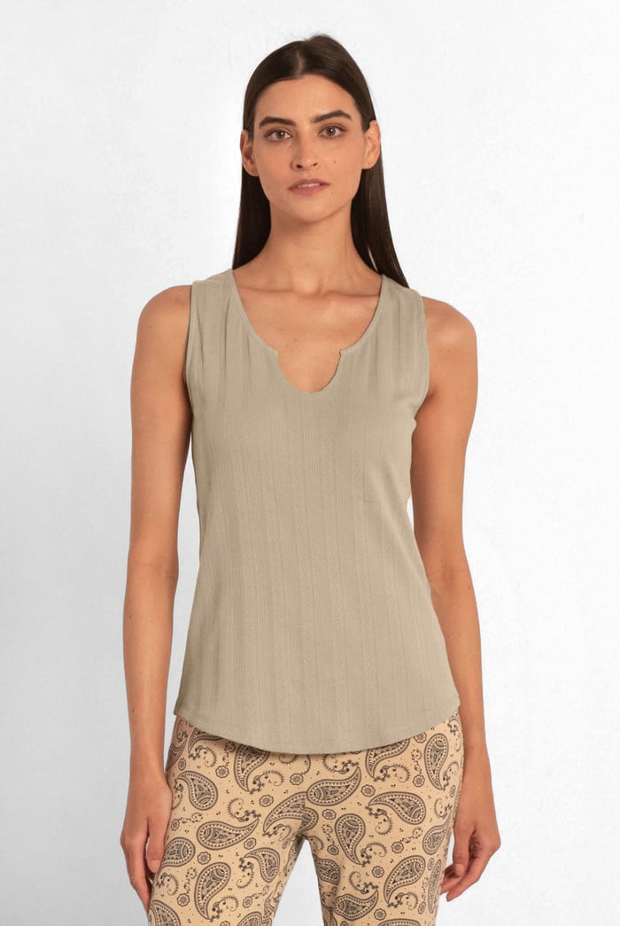 Textured Sleeveless V-neck Tank Top