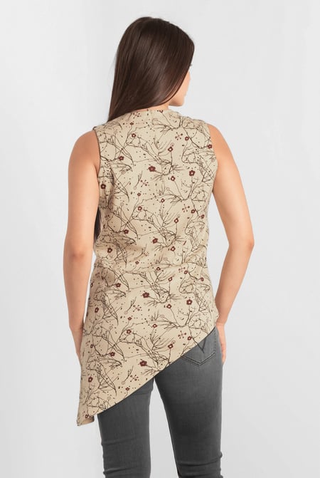 Cream Asymmetric Hem Sleeveless Printed Top