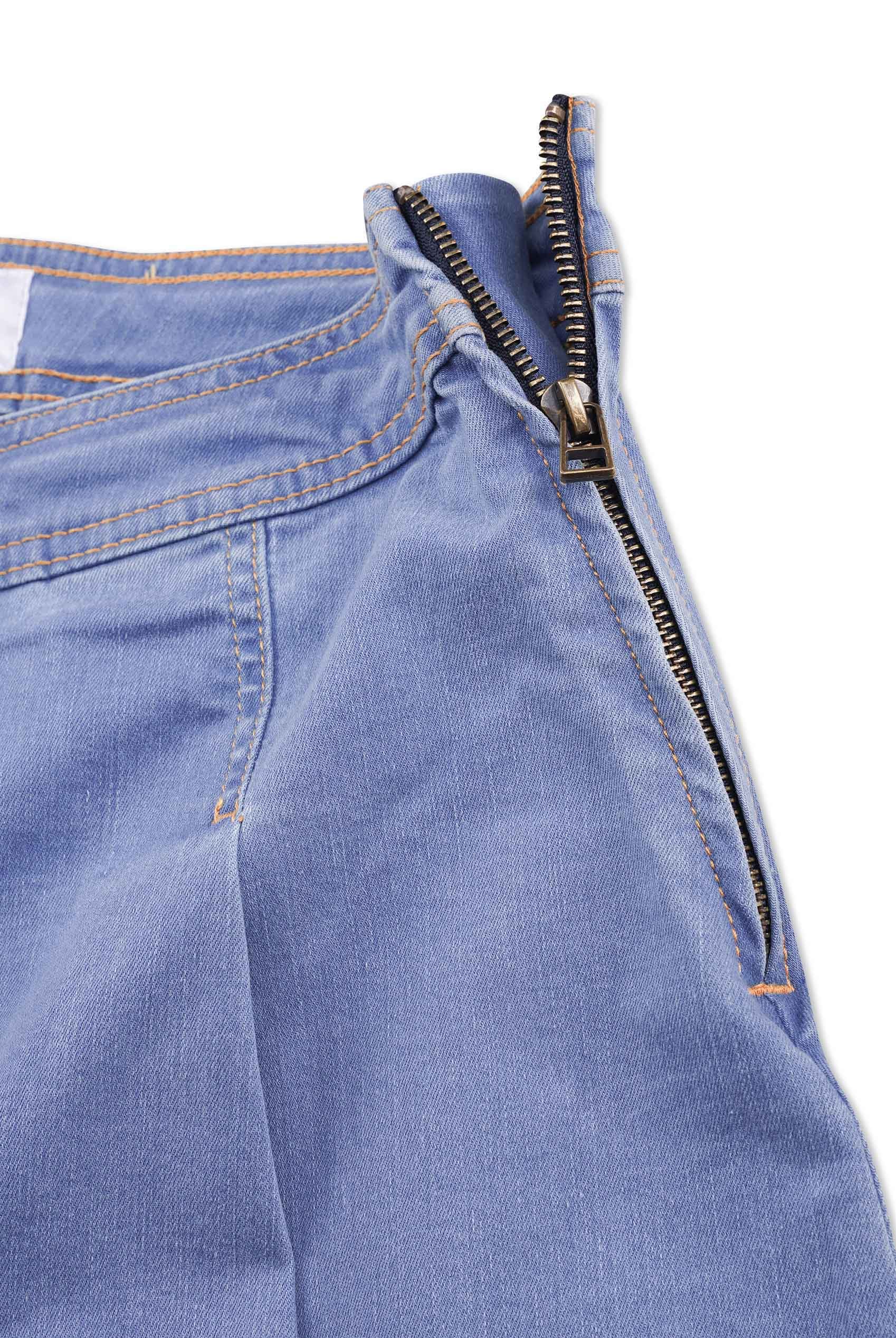 Pleated Design Frayed Raw Hem Mini Skirt
