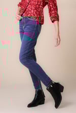 Womens Blue Tapared Leg Jeans