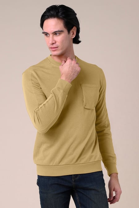 Black Long Sleeve Front Pocket SweatShirt