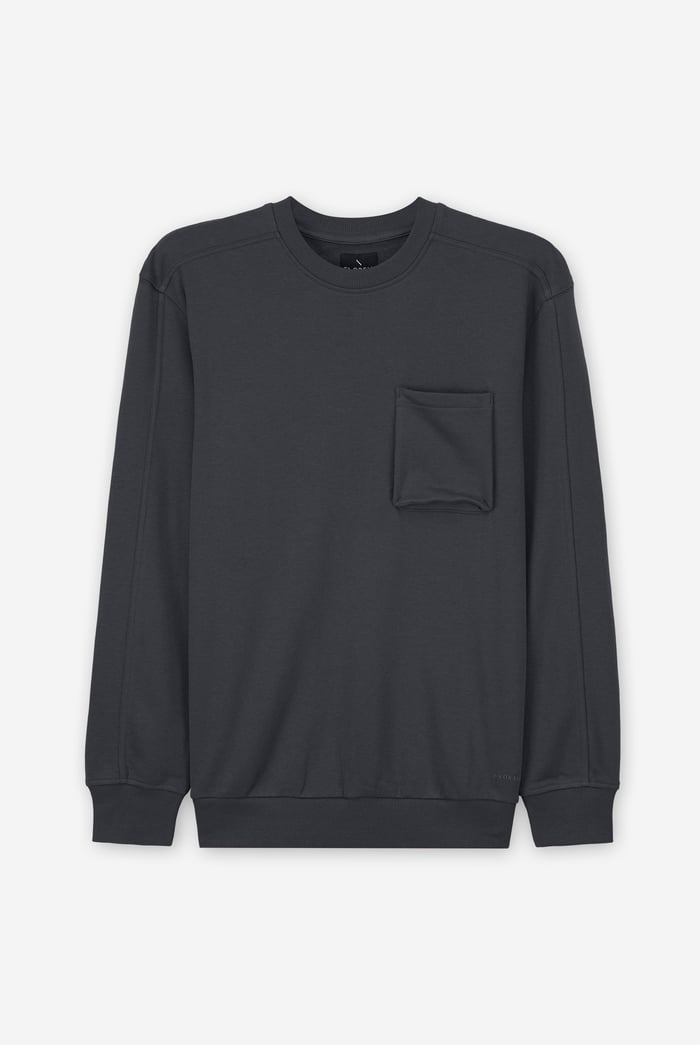 Long Sleeve Front Pocket SweatShirt