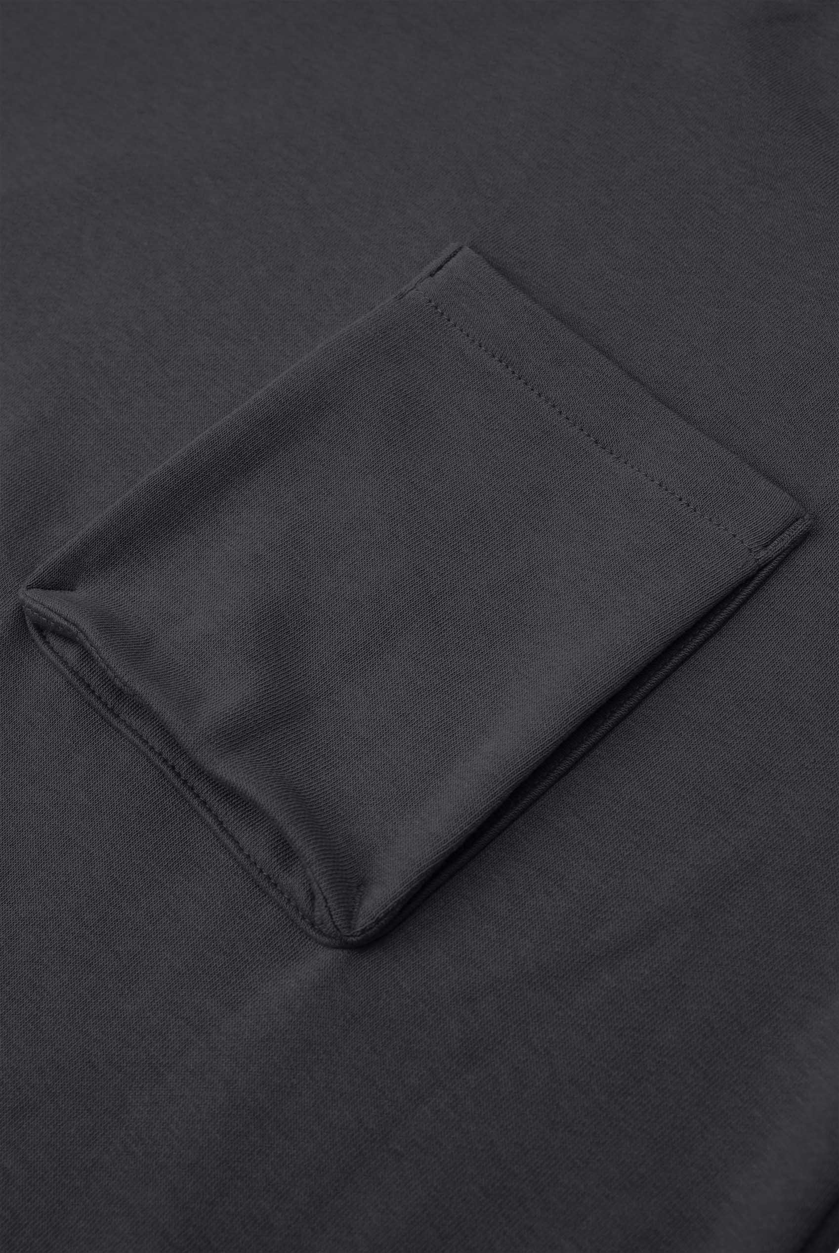 Long Sleeve Front Pocket SweatShirt