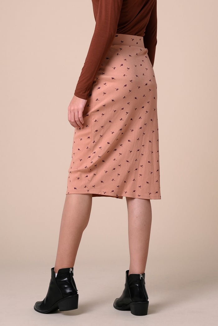 Side Button Split Ribbed Skirt