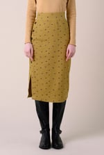 Side Button Split Ribbed Skirt