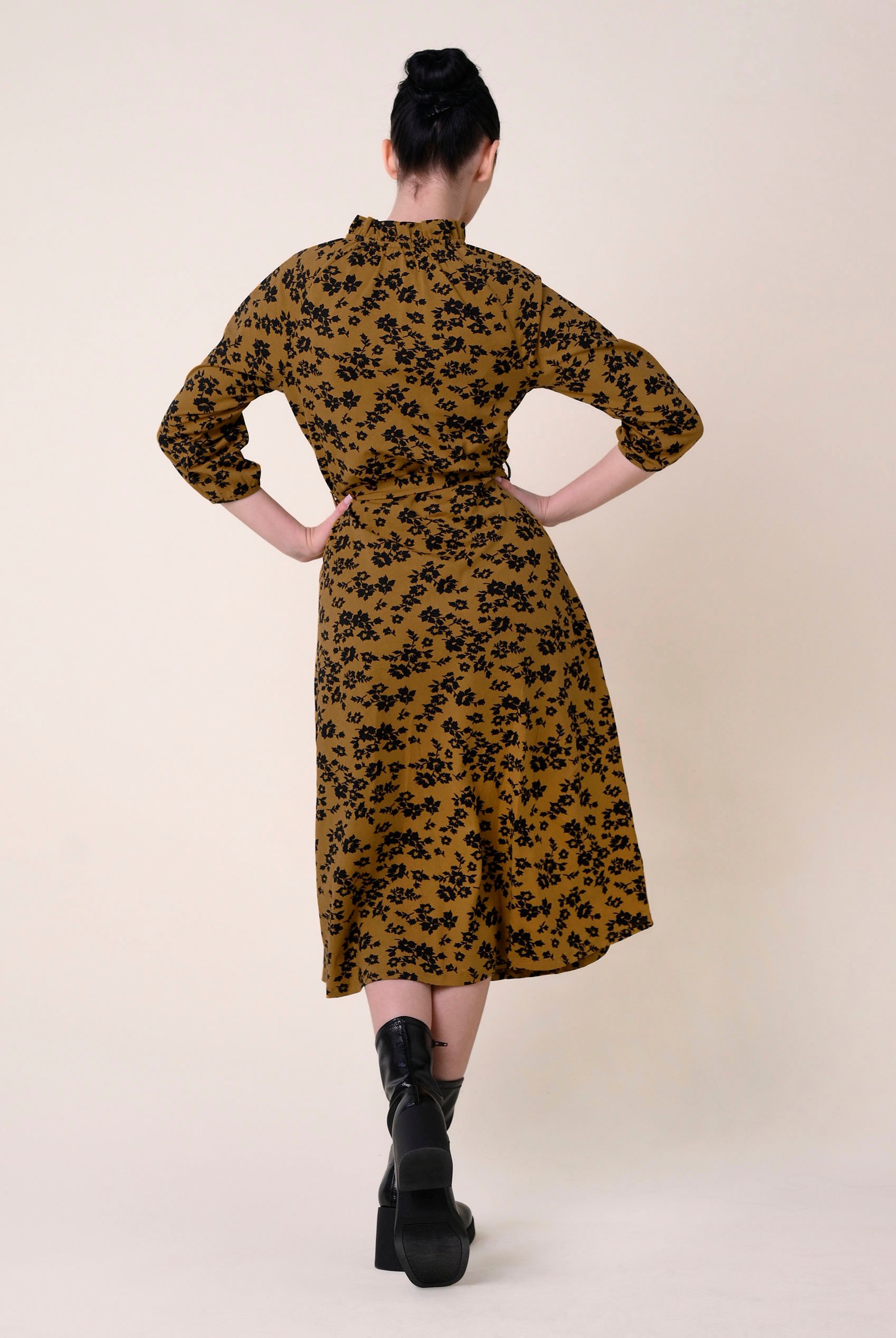 Tie Frill Neck Printed Midi Dress